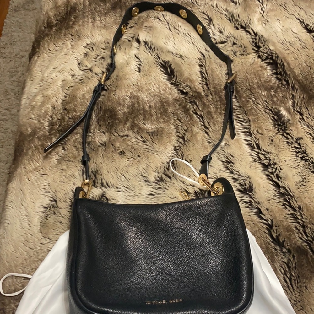 Michael Kors Crossbody w/Gold Hardware